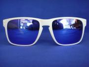 �摜(180x135)�E�g��摜(480x360)