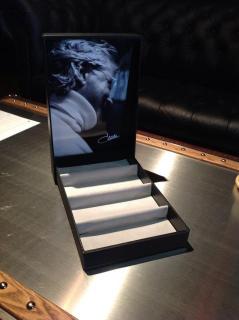 �摜(239x320)�E�g��摜(478x640)