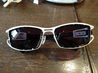 �摜(320x239)�E�g��摜(640x478)