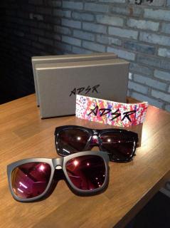 �摜(239x320)�E�g��摜(478x640)