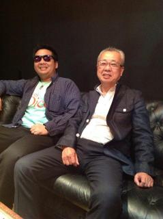 �摜(239x320)�E�g��摜(478x640)