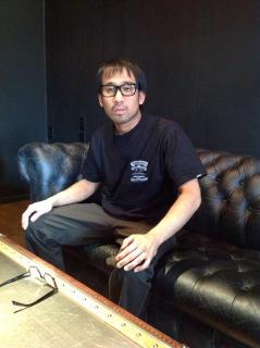 �摜(239x320)�E�g��摜(478x640)