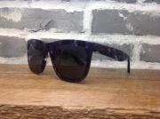 �摜(180x134)�E�g��摜(640x477)