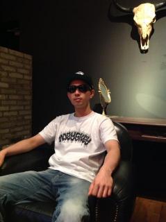 �摜(239x320)�E�g��摜(478x640)