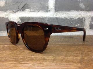 �摜(320x239)�E�g��摜(640x478)