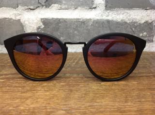 �摜(320x238)�E�g��摜(567x423)