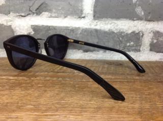 �摜(320x238)�E�g��摜(567x423)