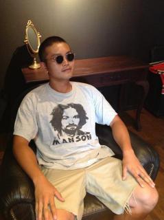 �摜(239x320)�E�g��摜(478x640)