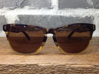 �摜(320x239)�E�g��摜(640x478)