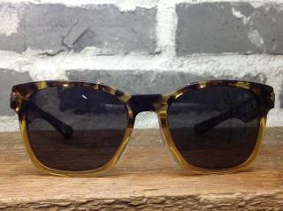 �摜(320x239)�E�g��摜(640x478)