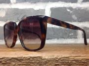 �摜(180x134)�E�g��摜(567x423)