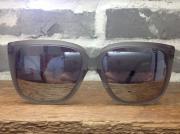 �摜(180x134)�E�g��摜(567x423)