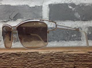 �摜(320x239)�E�g��摜(640x478)