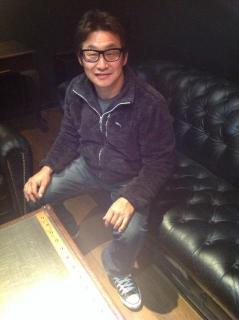 �摜(239x320)�E�g��摜(478x640)