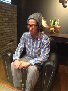 �摜(239x320)�E�g��摜(478x640)