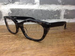 �摜(320x239)�E�g��摜(640x478)