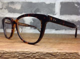 �摜(320x238)�E�g��摜(567x423)