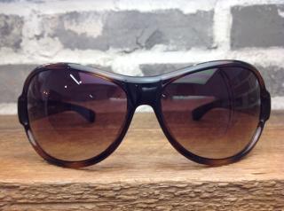 �摜(320x238)�E�g��摜(567x423)