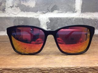 �摜(320x238)�E�g��摜(567x423)