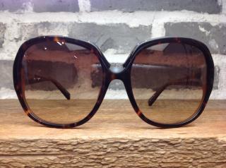 �摜(320x238)�E�g��摜(567x423)