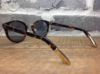 �摜(320x238)�E�g��摜(567x423)