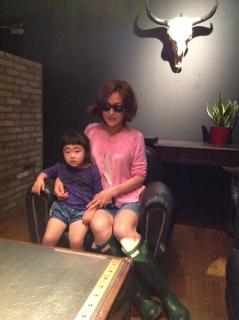 �摜(239x320)�E�g��摜(478x640)