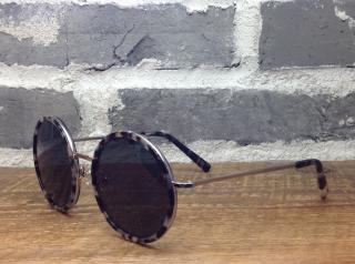 �摜(320x238)�E�g��摜(567x423)