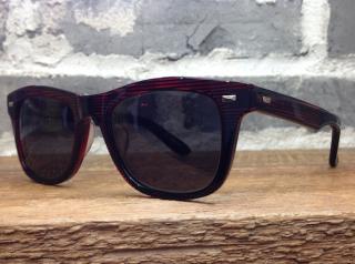 �摜(320x238)�E�g��摜(567x423)