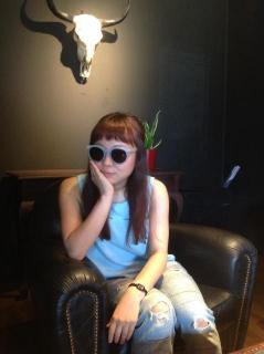 �摜(239x320)�E�g��摜(478x640)