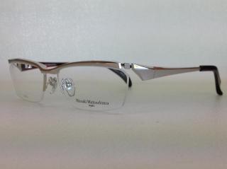 �摜(320x239)�E�g��摜(640x478)