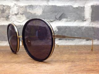 �摜(320x239)�E�g��摜(640x478)