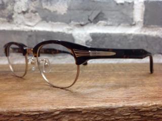 �摜(320x239)�E�g��摜(640x478)