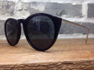 �摜(320x239)�E�g��摜(640x478)