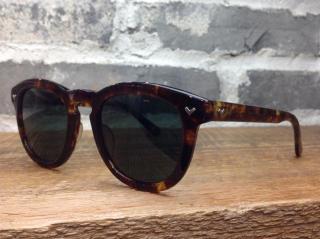 �摜(320x239)�E�g��摜(640x478)