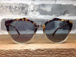 �摜(320x239)�E�g��摜(640x478)