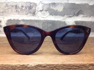 �摜(320x239)�E�g��摜(640x478)