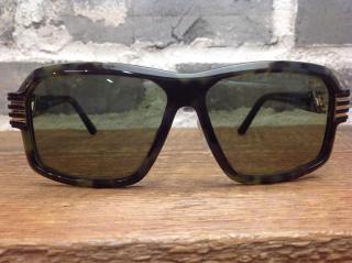 �摜(320x239)�E�g��摜(640x478)