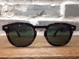 �摜(320x239)�E�g��摜(640x478)