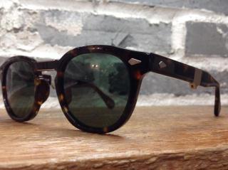 �摜(320x239)�E�g��摜(640x478)