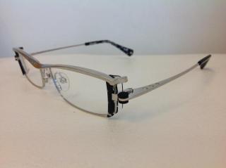 �摜(320x239)�E�g��摜(640x478)