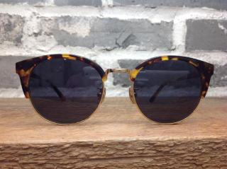 �摜(320x239)�E�g��摜(640x478)