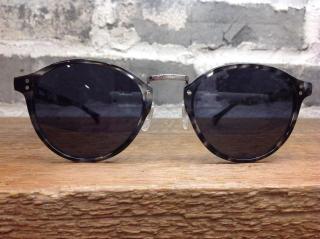 �摜(320x239)�E�g��摜(640x478)