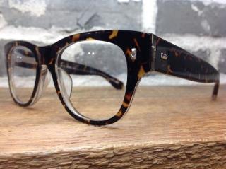 �摜(320x239)�E�g��摜(640x478)