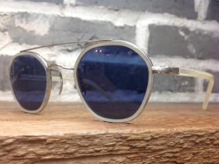 �摜(320x239)�E�g��摜(640x478)