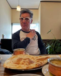 画像(256x320)・拡大画像(512x640)