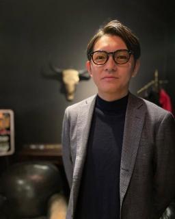 画像(256x320)・拡大画像(512x640)