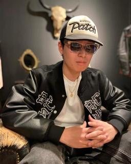 �摜(256x320)�E�g��摜(512x640)